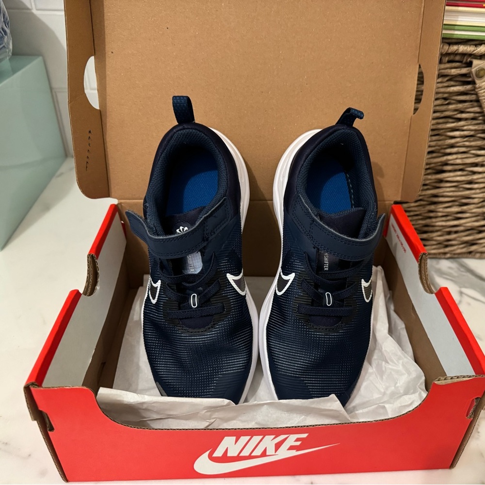 Nike shoes size 1Y New